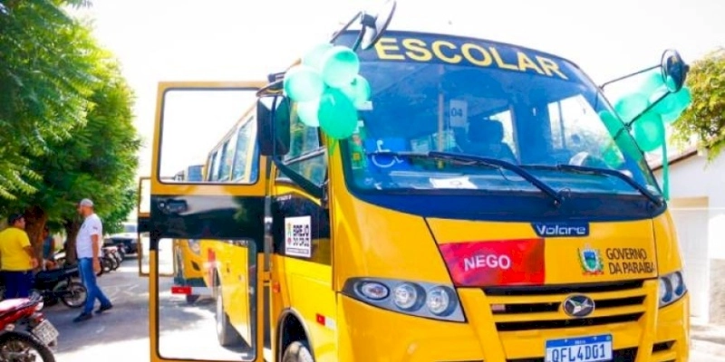 Prefeito, e presidente de comissão de licitação estão sobre investigação de irregularidades no leilão de carros, motoniveladoras, e ônibus em Santa Cruz 