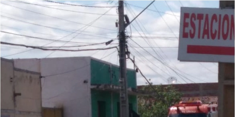 Cabeleireiro se mata por enforcamento na manhã desta segunda em Sousa  