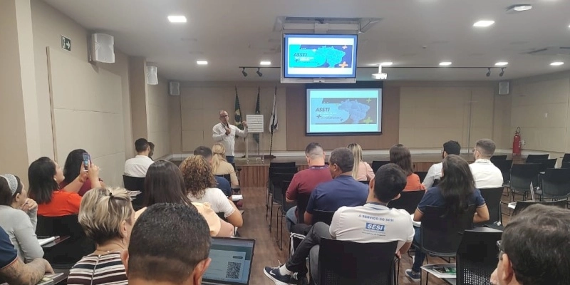 Equipe do SESI PB realiza treinamento ASSTI no SESI do Ceará