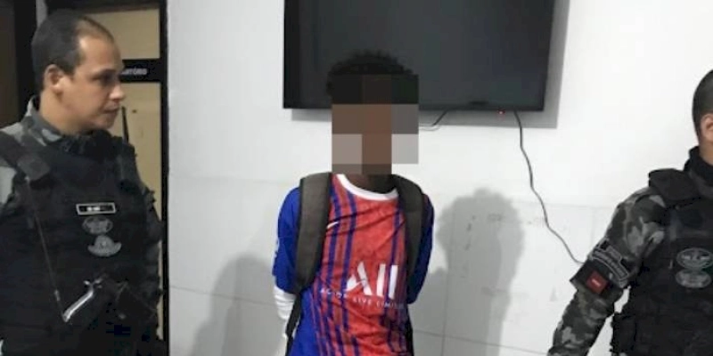 Jovem pratica assalto em Cajazeiras, e é preso em flagrante; indivíduo possui extensa ficha criminal