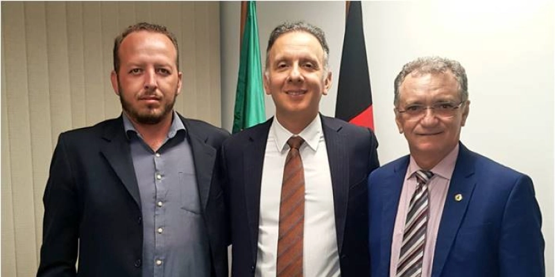 Aguinaldo recepciona Galego Souza em audiência em Brasília para tratar de liberação de recursos para cidades do Sertão paraibano