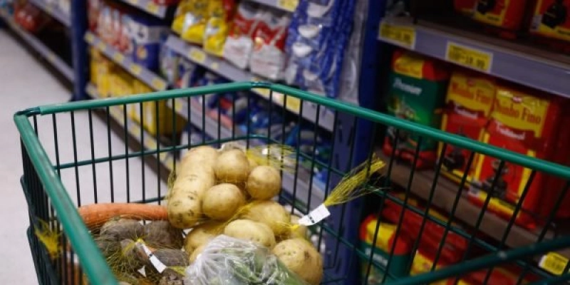 Inflação de maio sobe para 0,46%, influenciada pelos alimentos