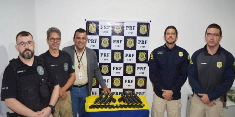 PRF doa sete pistolas ao TRT da 13ª Região
