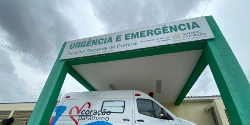 Pombal e Catolé do Rocha recebem ambulâncias UTI através de emendas de Pollyanna Dutra