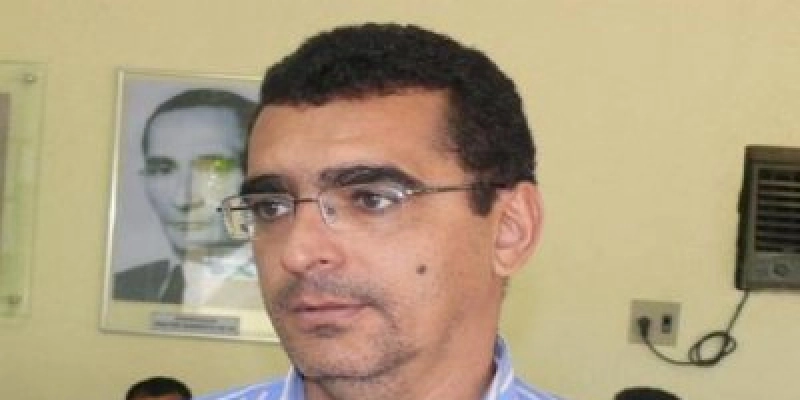Justiça determina retorno do Prefeito Júlio César, que tentará restabelecer o caos nesta quarta-feira em Aparecida 