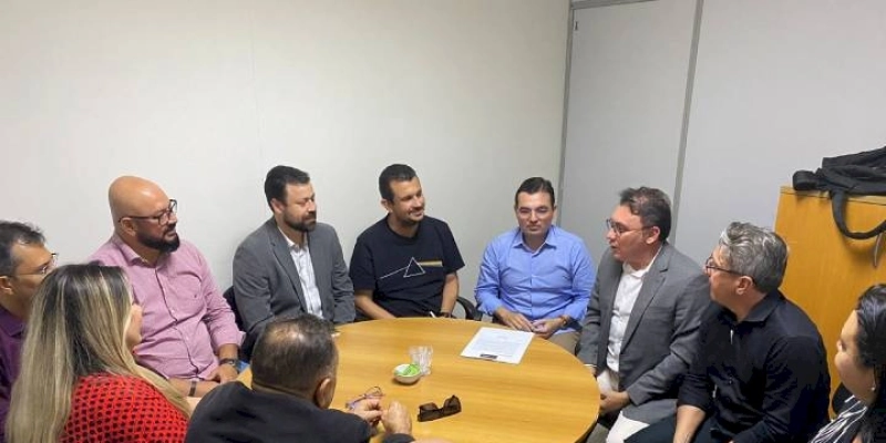 Em reunião com secretário Janildo Silva, Amidi reforça papel da mídia digital na Comunicação Institucional