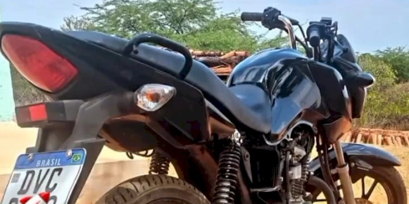 Elemento armado com espingarda toma moto por assalto nas Várzeas de Sousa; veja 