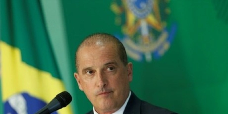 Onyx e Bolsonaro se reúnem e conversam sobre reforma da Previdência