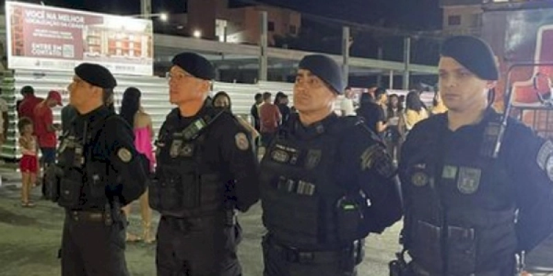 Polícia Militar garante a segurança da segunda noite do carnaval da cidade de Sousa
