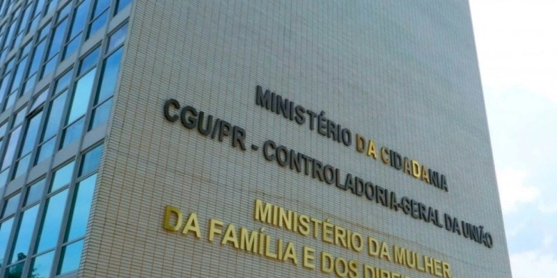 Governo cria GT para discutir combate a discursos de ódio e extremismo