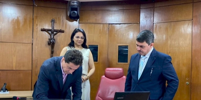Primeiro a participar de Sabatina na Câmara de João Pessoa, Veneziano reafirma que vai manter redução do ICMS sobre os combustíveis na Paraíba