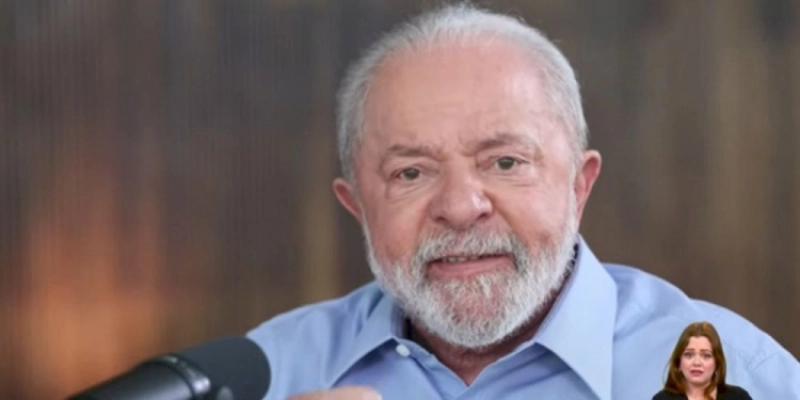 “Não são os partidos que pedem ministérios, é o presidente quem oferece”, diz Lula em Bruxelas