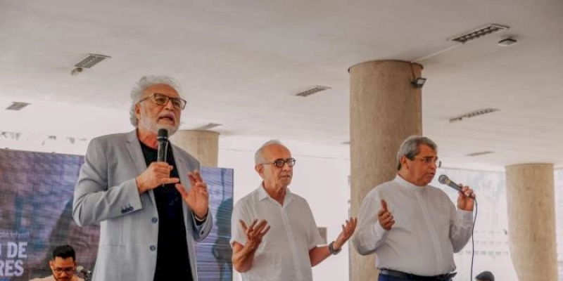 Prefeito destaca empenho dos servidores municipais nos avanços conquistados pela cidade em todas as áreas