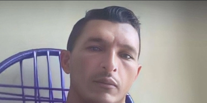 Homem morre após ter cabeça esmagada por caminhão em trecho de rodovia estadual, no Sertão 