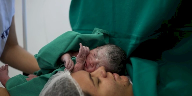 Hospital de Coremas lança projeto Parto & Afeto e presenteia mães com primeira foto de seus filhos
