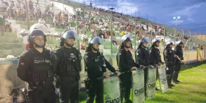 Polícia Militar garante segurança durante o jogo Sousa e Pacajus no Marizão