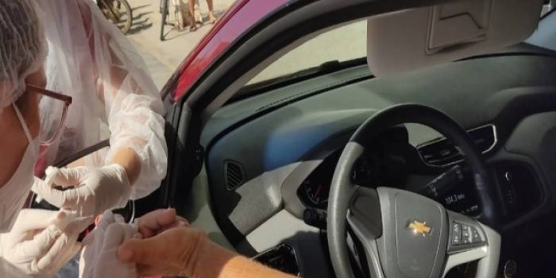 COMBATE À COVID-19 - Prefeitura realiza serviço de ‘drive thru’ de testagem rápida em Sousa; confira o público-alvo