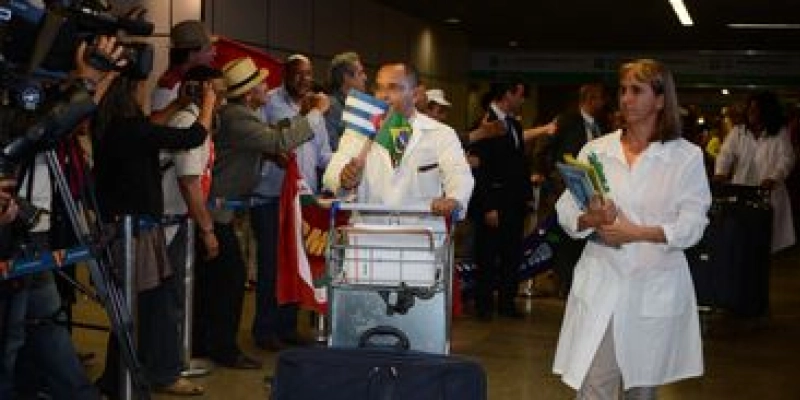 Mais um grupo de cubanos deixa hoje o Brasil rumo a Havana