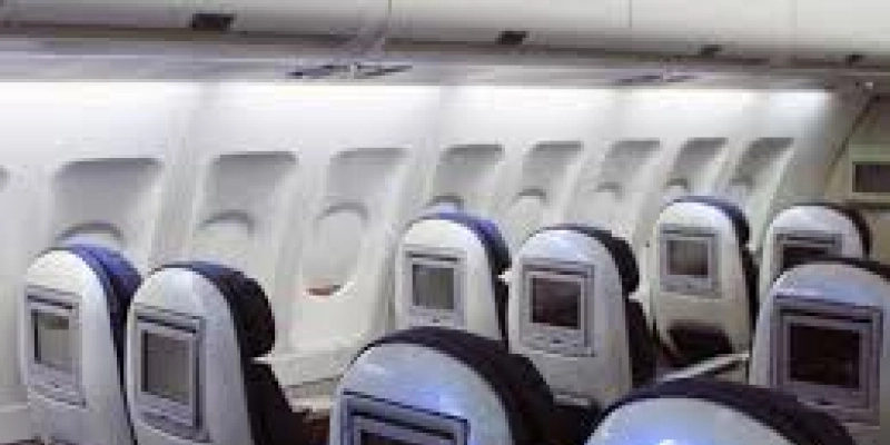 Avião faz pouso de emergência no RS após passageira passar mal