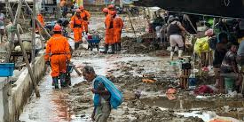 Temporais no Peru provocam mortes, feridos e deslizamentos de terra; Veja
