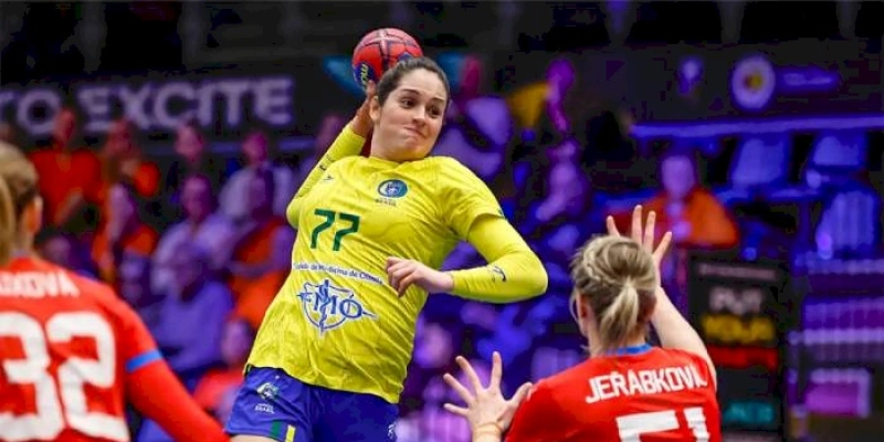 Brasil vence República Tcheca no Mundial de handebol feminino