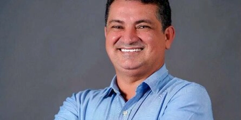 Prefeito de São João do Rio do Peixe vira alvo de críticas por uso de diárias, que já somam R$ 45 mil