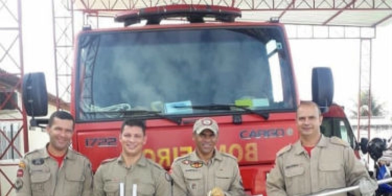 Corpo de Bombeiros é acionado para capturar jacaré no interior de residência na PB
