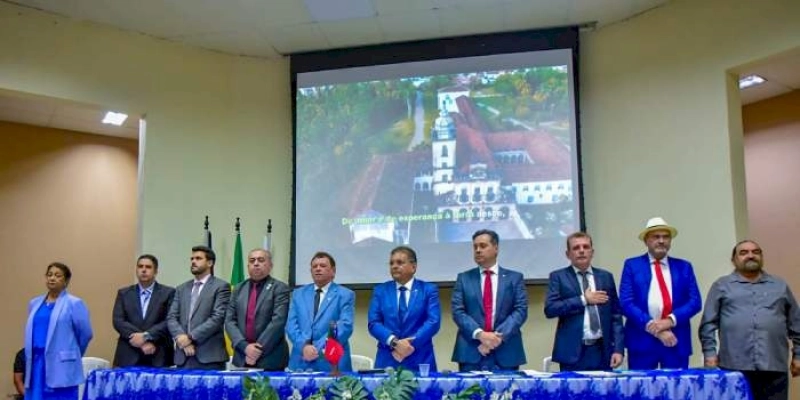 AL comemora emancipação política de Cajazeiras e homenageia personalidades do Estado durante sessão especial