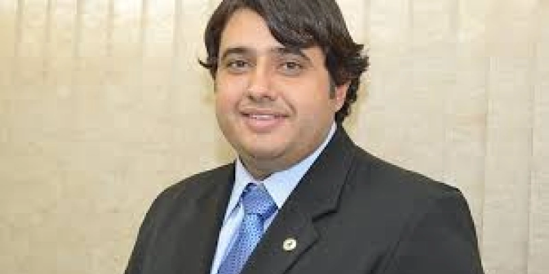 Contas do ex-prefeito André Gadelha serão julgadas nesta quarta-feira