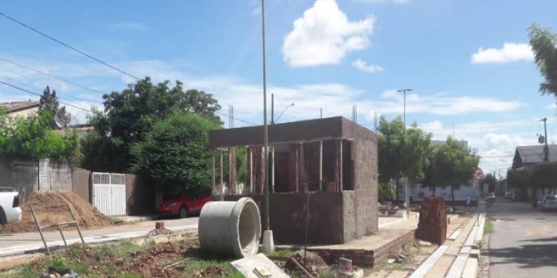 Prefeitura de Sousa realiza obra de revitalização de praça do bairro Alto Capanema