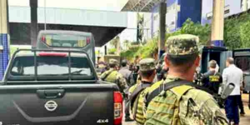 Polícia Federal realiza prisão de brasileiros expulsos do Paraguai