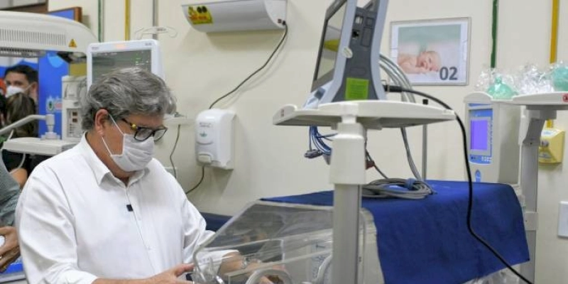 João Azevêdo inaugura Unidade Neonatal do Hospital Geral de Mamanguape e entrega ultrassom