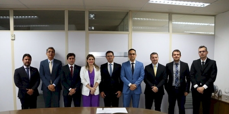 PGJ empossa seis promotores de Justiça na terceira entrância e publica mais sete editais de remoção