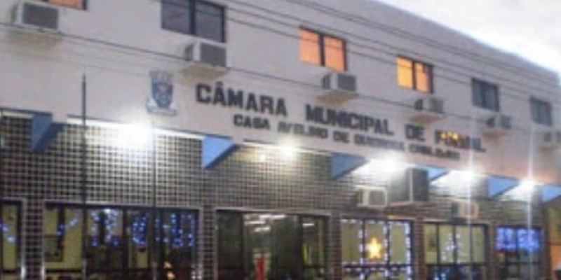 Parecer do MP aponta Irregularidades nos salários dos Vereadores em Pombal, e pede reprovação das contas de ex-presidentes