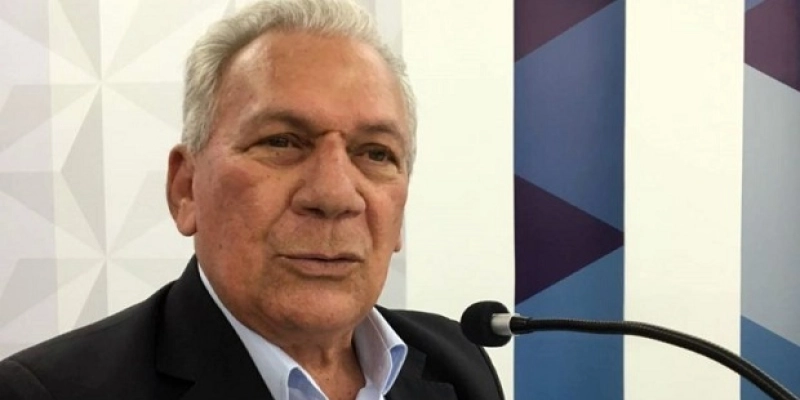 Demissão de comissionados vai gerar economia de R$ 500 mil aos cofres da Prefeitura de Cajazeiras 
