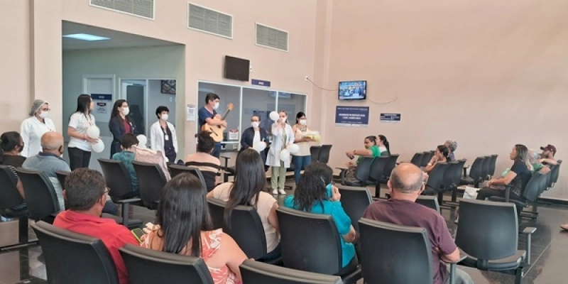 Metropolitano inicia campanha Janeiro Branco e promove caravana musical nas dependências do hospital
