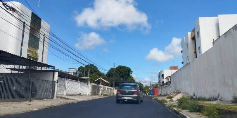 Prefeitura amplia obras de asfaltamento e prepara ligação entre o bairro do Costa e Silva e a Perimetral Sul