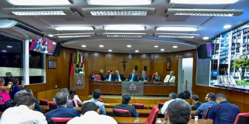 AL debate LDO 2024 com poderes, autarquias e representantes da sociedade durante audiência pública em João Pessoa