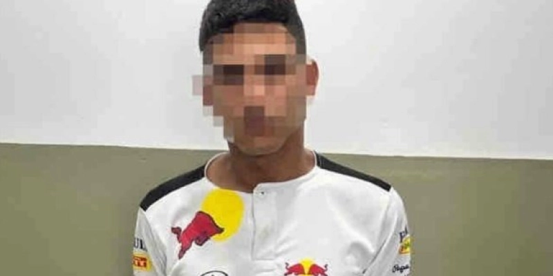 Homem é preso pelo crime de tráfico de drogas, maconha e crack foram apreendidas na ação policial 