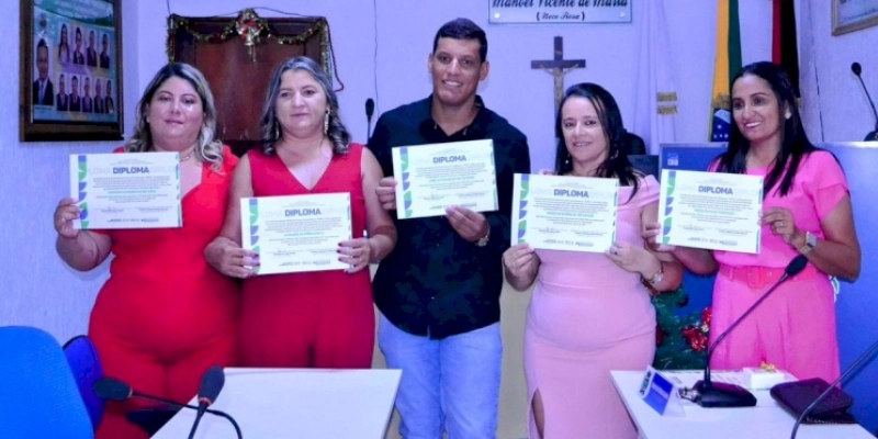 Conselheiros Tutelares eleitos são diplomados e empossados na cidade de São Francisco 