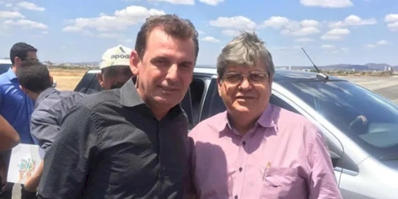 Deputado Chico Mendes comemora vitória de João Azevedo, e desabafa: “Nunca fiz jogo duplo”