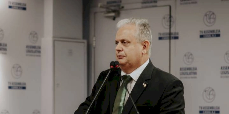 Deputado Bosco Carneiro requer ao DER asfaltamento de rodovia que liga Matinhas a Alagoa Grande