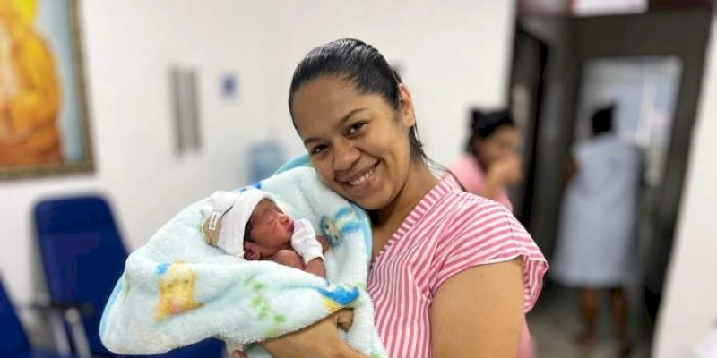 Instituto Cândida Vargas garante cuidados especiais para os bebês prematuros