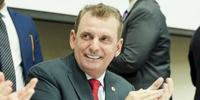 Chico Mendes elogia governo por aprovação do PCCR na Educação