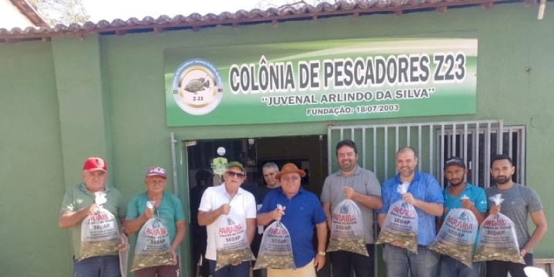 FCPAAI realiza em parceria peixamento do Açude de São Gonçalo, e presidente Galego do Peixe agradece ao Governo do Estado 