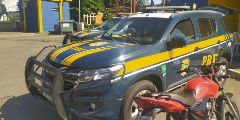 PRF recupera em Garanhuns moto roubada há 8 anos em João Pessoa