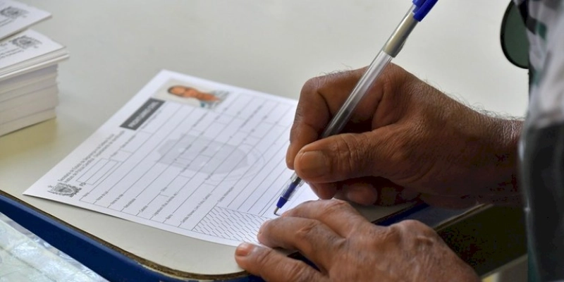 Programa Cidadão: ação itinerante em bairros de Santa Rita emite mais de 300 documentos
