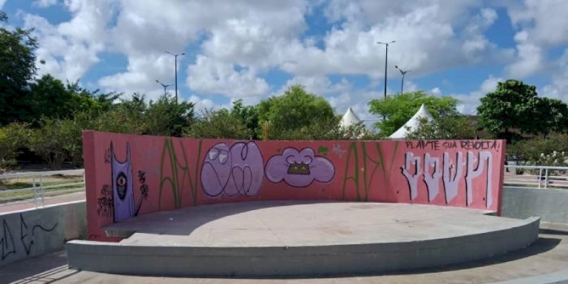 Praça da Paz é alvo de vândalos um dia após revitalização feita pela Prefeitura de João Pessoa