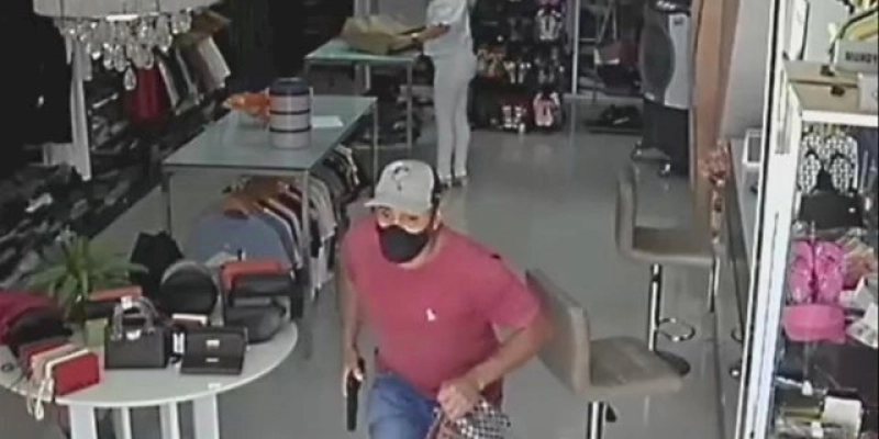 Bandidos armados assaltam Loja no Centro de Sousa; Dinheiro do apurado do dia das crianças foi levado 