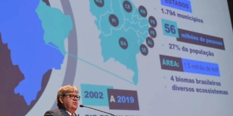 João Azevêdo apresenta oportunidades de investimentos e potenciais econômicos do Nordeste a investidores em São Paulo